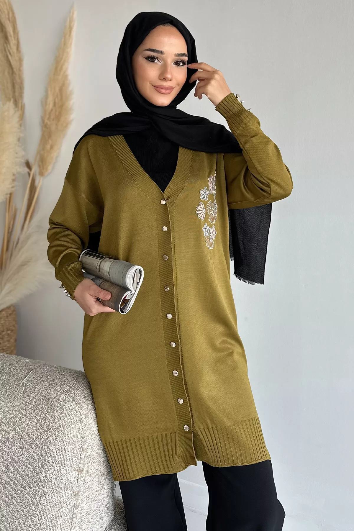 Çiçek Desenli Tesettür Hırka