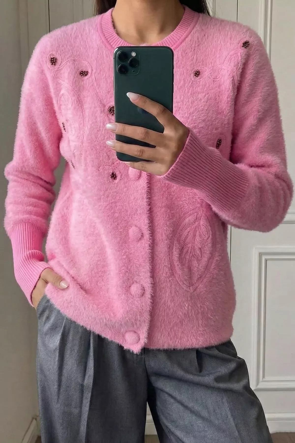 Yaprak Desenli Kadın Hırka