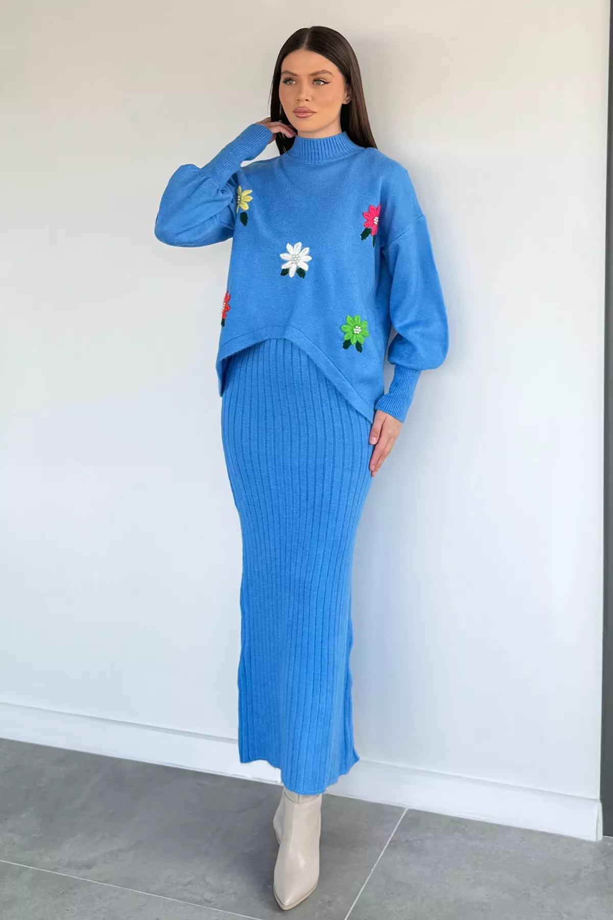 Çiçekli Tesettür İkili Takım