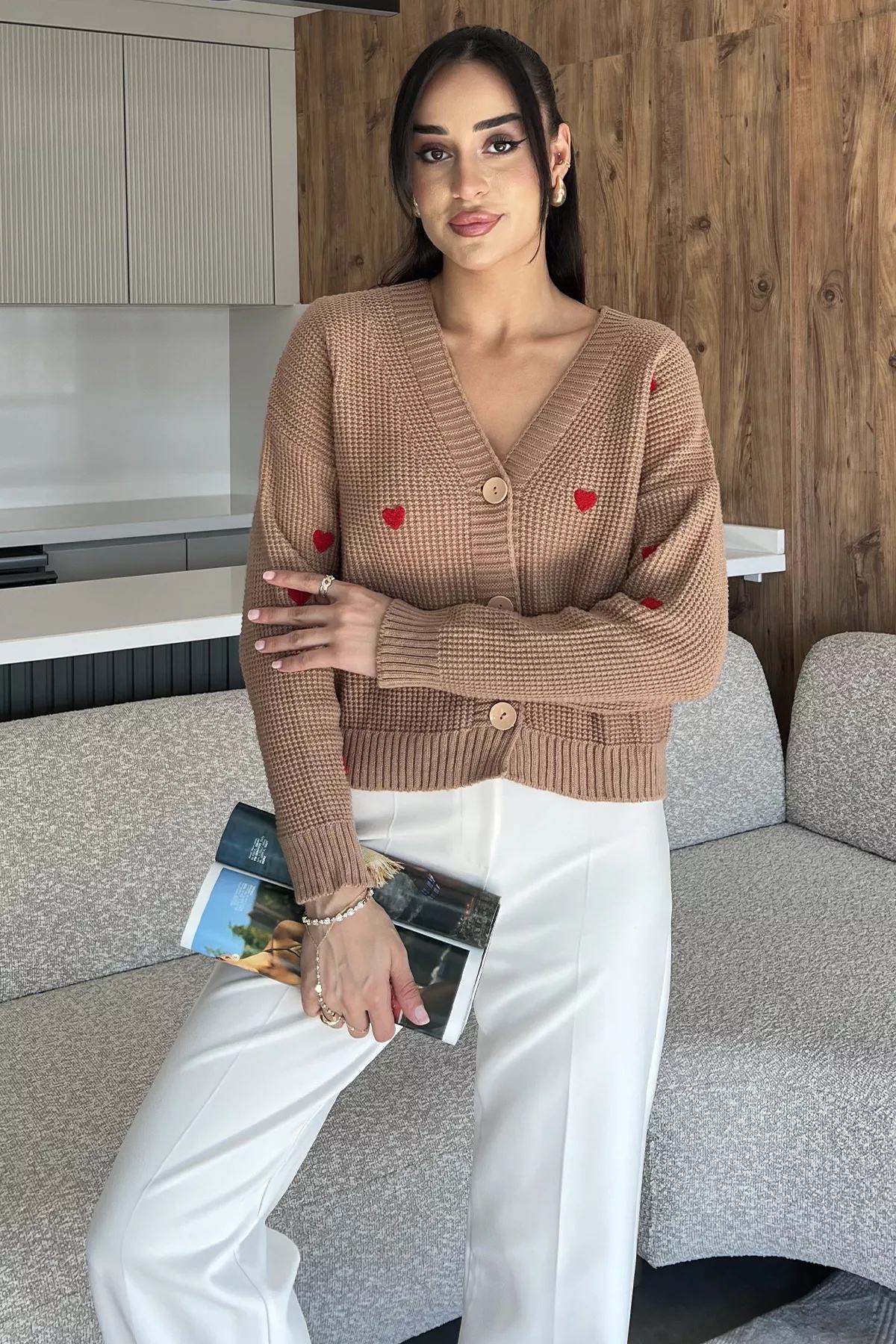 Kalp Desenli Kadın Hırka