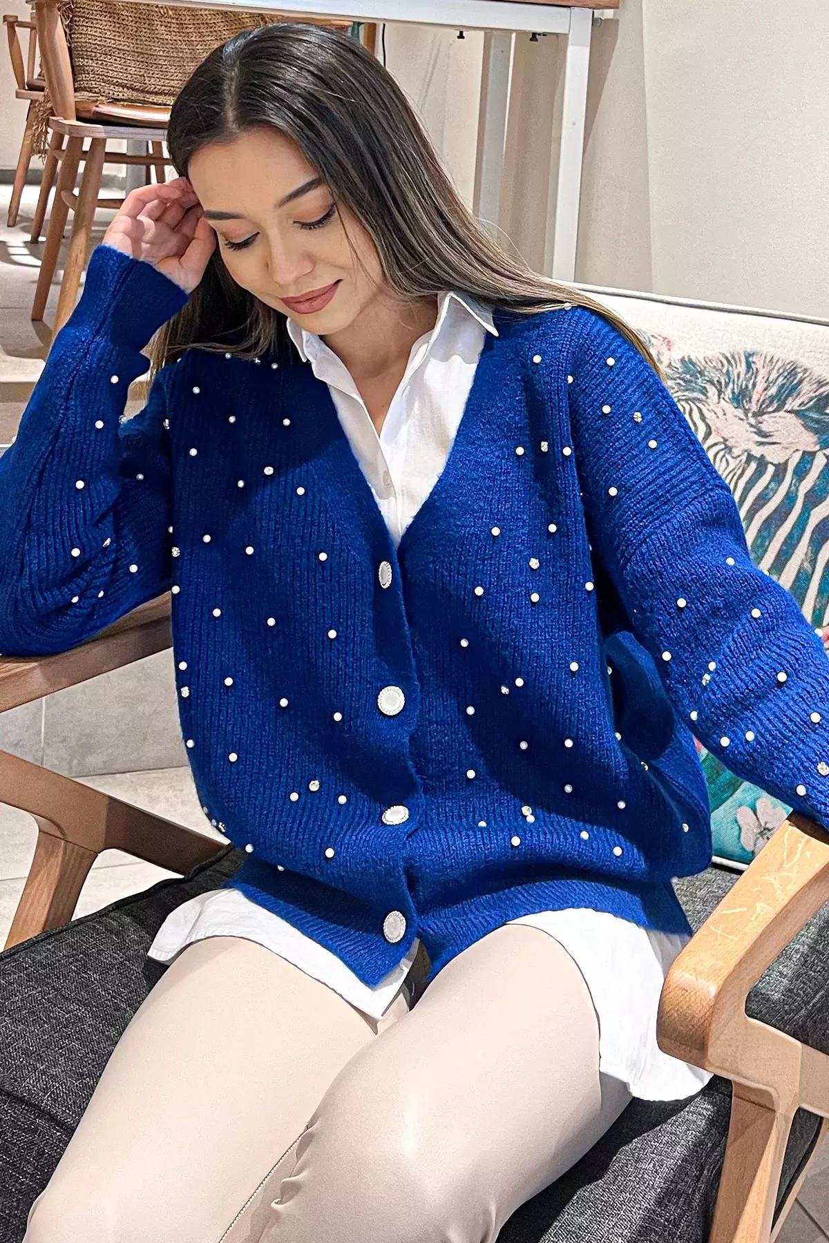 Taşlı Kadın Hırka