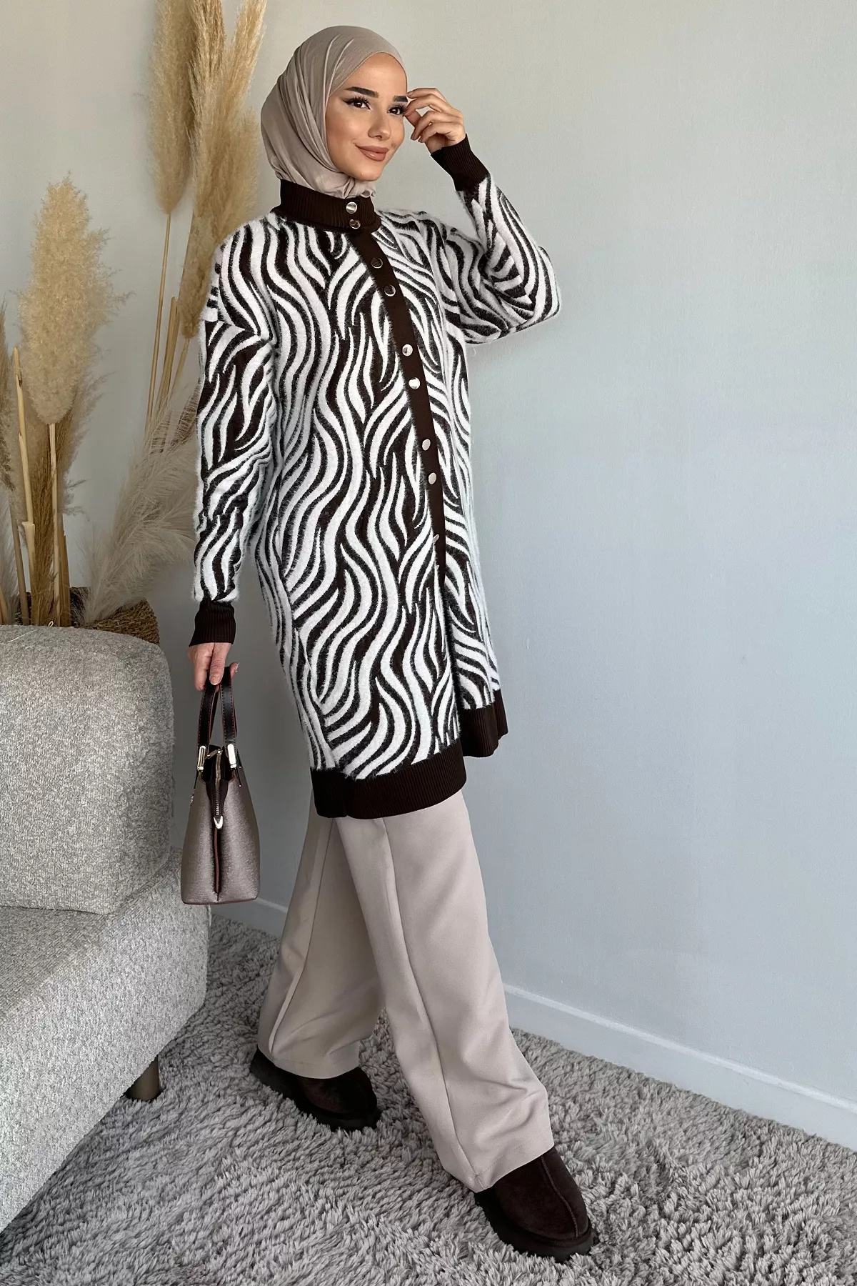 Desenli Tesettür Hırka